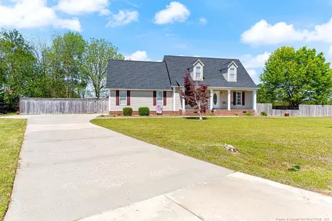 45 Beth Ln, Dunn, NC 28334