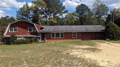 5027 Us-1 Hwy, Vass, NC 28394