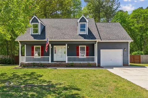 6148 Lakeway Dr, Fayetteville, NC 28306