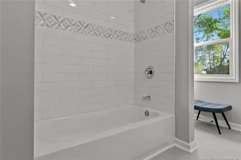 103 E Noble St, Selma, NC 27576 photo 9