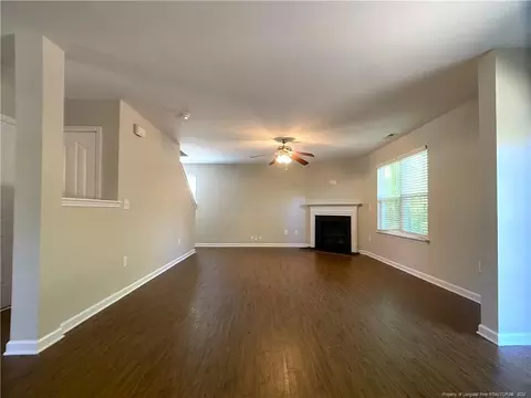 Living - 364 Crane Way, Bunnlevel, NC 28323 photo 2 of 3