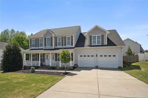 Exterior - 176 Vandercroft Way, Bunnlevel, NC 28323 photo 2 of 9