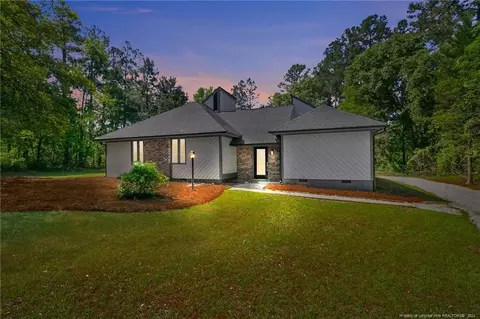 12800 Woodbridge Dr, Laurinburg, NC 28352