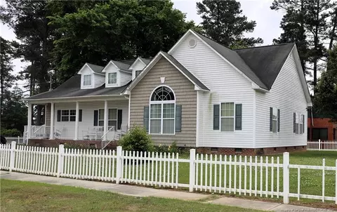 201 S Bond St, Rowland, NC 28383