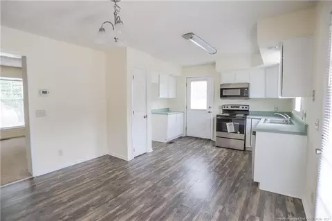 Kitchen - 18 Bryan Godwin Ct, Erwin, NC 28339 photo 2 of 3