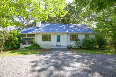 230 E Maple St, Vass, NC 28394 photo 1
