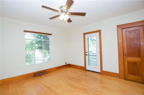230 E Maple St, Vass, NC 28394 photo 17