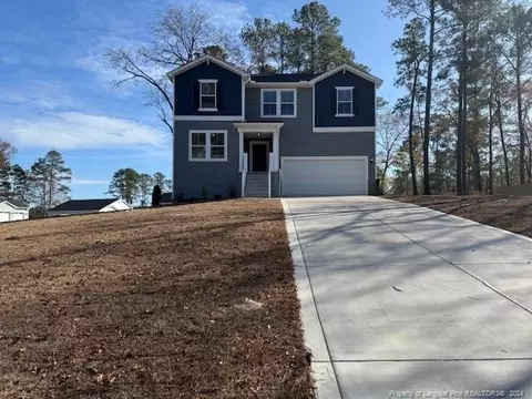 162 Fox Trace Ln, Salemburg, NC 28385