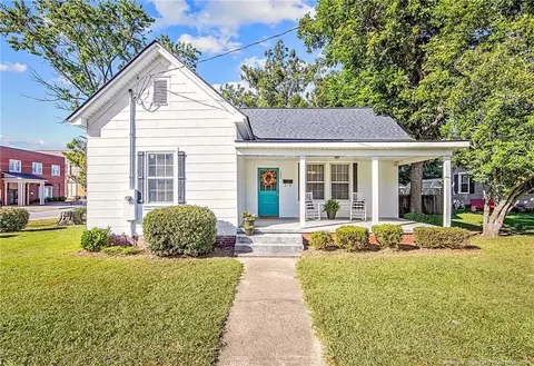 200 Denim Dr, Erwin, NC 28339