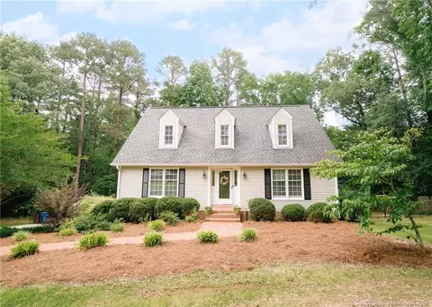 1402 Gormly Cir, Sanford, NC 27330