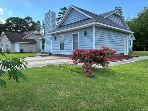 702 Stonewall Ave, Jacksonville, NC 28540