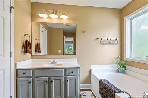10 Rolling Stone Ct, Sanford, NC 27332 photo 24