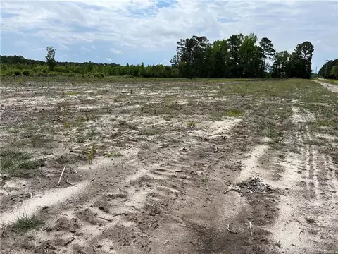 131 Nc Hwy, Tar Heel, NC 28392