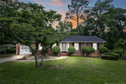 6422 Milford Rd, Fayetteville, NC 28303