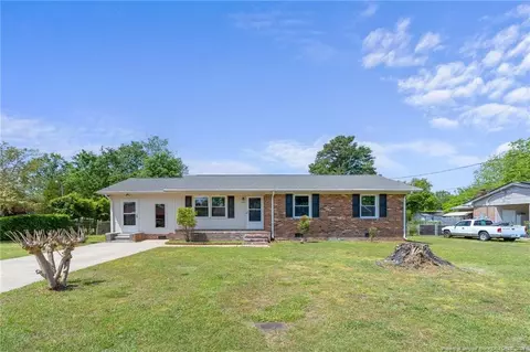 1415 Mack St, Spring Lake, NC 28390
