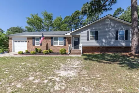 5991 Lake Trail Dr, Fayetteville, NC 28304