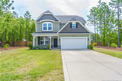 4145 Irwin Dr, Aberdeen, NC 28315