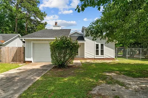 112 Maranatha Cir, Spring Lake, NC 28390