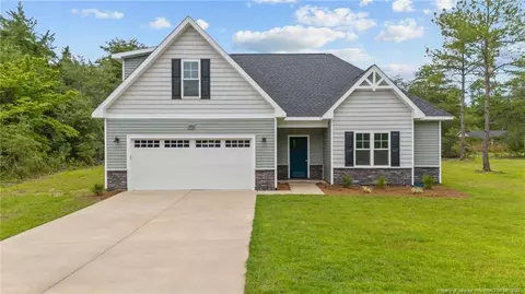 2902 Calloway Rd, Raeford, NC 28376