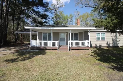 385 Howell Rd, Saint Pauls, NC 28384