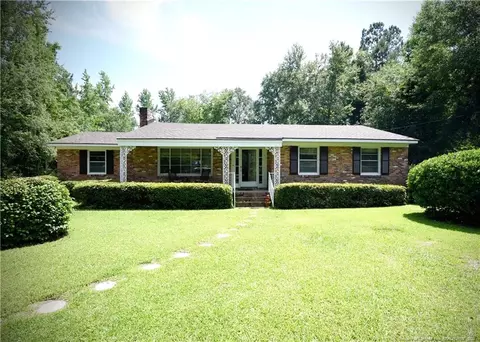 452 Bee Gee Rd, Lumberton, NC 28358