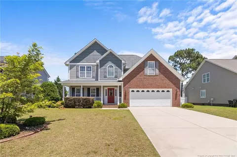 157 Trenton Pl, Cameron, NC 28326