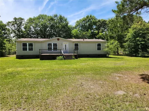 209 Puzzle Creek Dr, Stedman, NC 28391