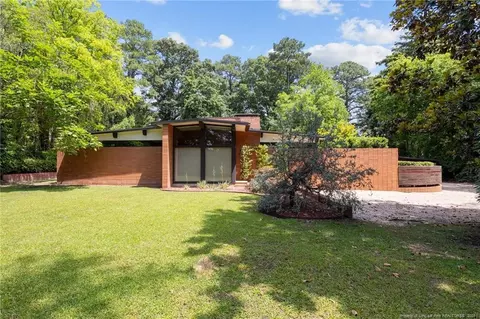1610 Raeford Rd, Fayetteville, NC 28305