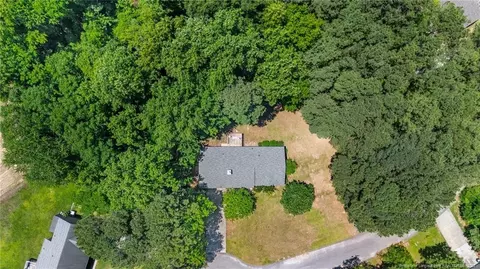 76 Doris Dr, Bunnlevel, NC 28323 photo 4