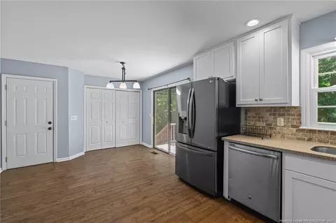 76 Doris Dr, Bunnlevel, NC 28323 photo 9
