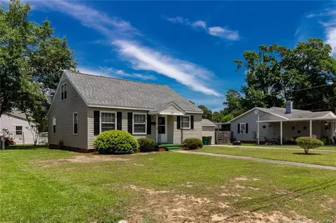 318 W 20th St, Lumberton, NC 28358