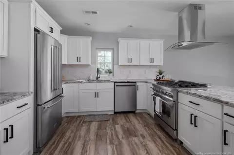 Kitchen - 326 Iris Bryant Rd, Dunn, NC 28334 photo 3 of 7