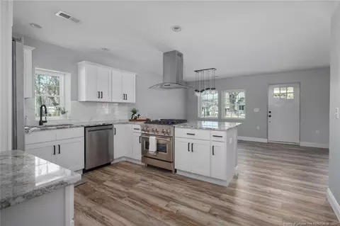 Kitchen - 326 Iris Bryant Rd, Dunn, NC 28334 photo 2 of 7