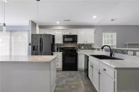 59 Great Oak Ct, Bunnlevel, NC 28323 photo 15