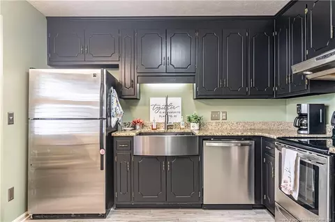 Kitchen - 55 Mockingbird Ct, Pinehurst, NC 28374 photo 2 of 3