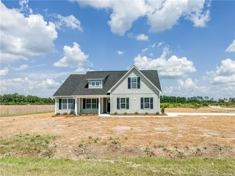 460 Carolina Church Rd, Saint Pauls, NC 28384