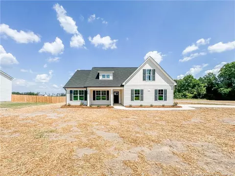 218 Carolina Church Rd, Saint Pauls, NC 28384