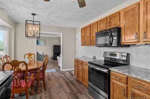112 Eileen Dr, Spring Lake, NC 28390 photo 8