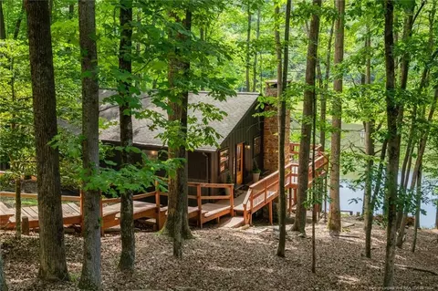 369 Trout Lake Rd, Deep Gap, NC 28618