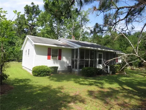 1670 W Massachusetts Ave, Southern Pines, NC 28387