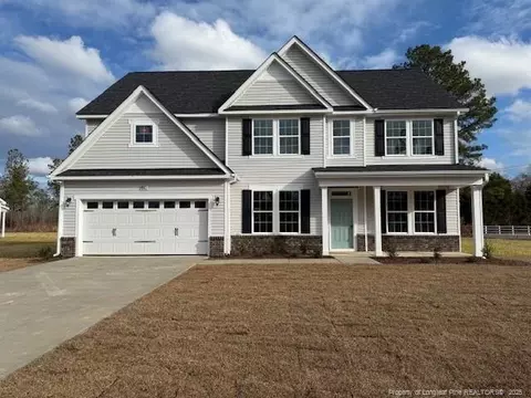 4065 Leighton Ln, Fayetteville, NC 28312