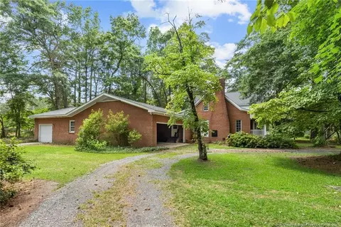 21660 Bundy St, Wagram, NC 28396