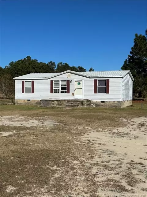 105 NE Maysville Ln, Tar Heel, NC 28392