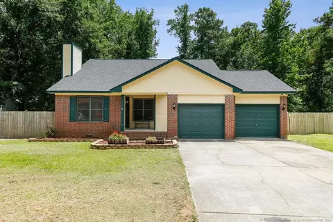 139 Windsor Ln, Raeford, NC 28376