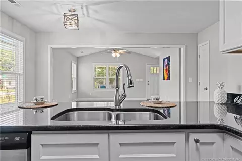 111 W D St, Erwin, NC 28339 photo 14