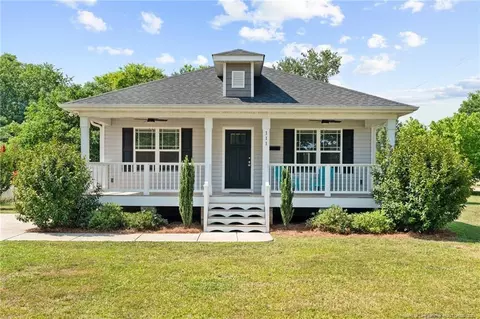 111 W D St, Erwin, NC 28339