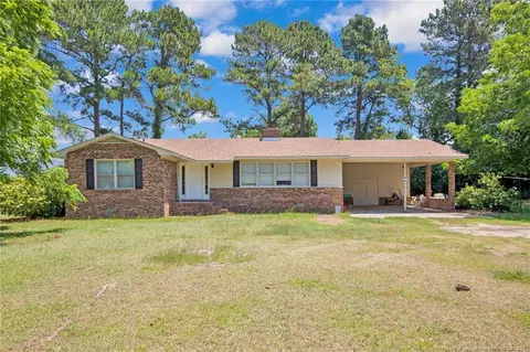 1073 Old Baker Rd, Maxton, NC 28364