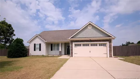 14 Taft Ln, Cameron, NC 28326