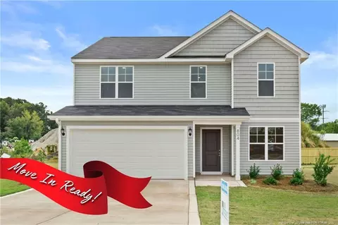 804 Old Angus Ln, Spring Lake, NC 28390