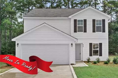 828 Old Angus Ln, Spring Lake, NC 28390